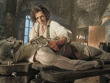 La cinta “Frankenstein”, dirigida por Guillermo del Toro, figura entre las nominadas a los Critics Choice Awards, marcando el arranque de la temporada de premios. ESPECIAL