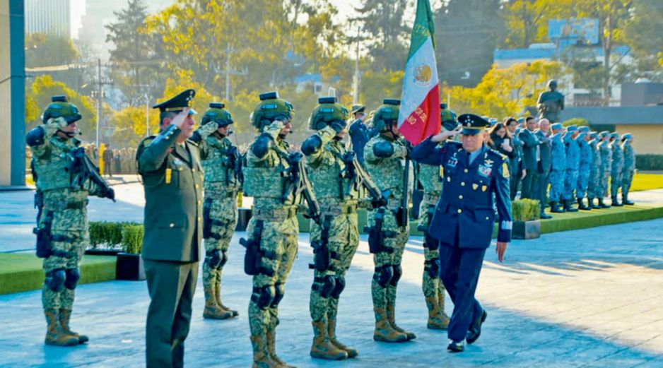 Miguel Eduardo Hernández Velázquez asumió como inspector y contralor general del Ejército, Fuerza Aérea y Guardia Nacional durante una ceremonia oficial. ESPECIAL