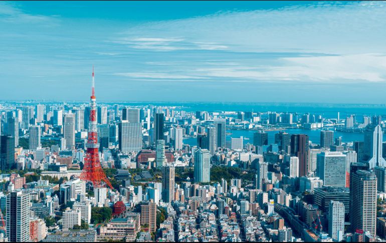 Tokio es una ciudad hiperconectada que también seduce a quienes buscan pequeñas ceremonias cotidianas y contrastes culturales únicos. ESPECIAL