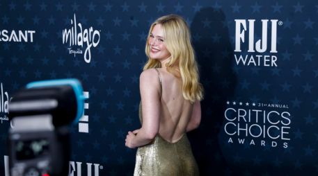 Con la caída de la tarde en Santa Mónica y el brillo constante de los flashes, los Critics Choice Awards 2026 marcaron oficialmente el arranque de la temporada de premiaciones. EFE  / C. Torres