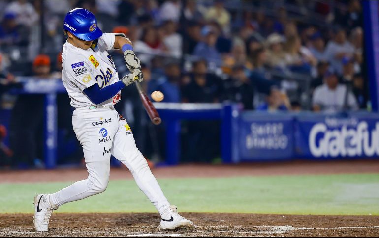 El encuentro fue sumamente parejo durante gran parte de la noche, con los dos equipos mostrando solidez tanto a la ofensiva como desde el montículo, lo que provocó que el marcador se mantuviera cerrado y obligara a los extra innings. CORTESÍA / Charros de Jalisco