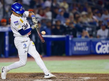 El encuentro fue sumamente parejo durante gran parte de la noche, con los dos equipos mostrando solidez tanto a la ofensiva como desde el montículo, lo que provocó que el marcador se mantuviera cerrado y obligara a los extra innings. CORTESÍA / Charros de Jalisco