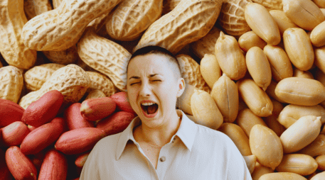 El consumo del cacahuate puede resultar perjudicial para personas con ciertos padecimientos, por lo que estos grupos deben moderarlo o evitarlo. ESPECIAL / CANVA