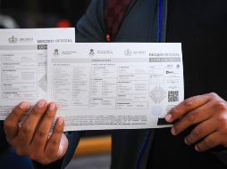 Quienes realizan el pago de manera presencial en las Oficinas Recaudadoras acceden a un descuento menor, del 50%. EL INFORMADOR/J. ACOSTA