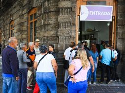 En lo que va del mes, el Gobierno de Guadalajara ha recibido el pago de más de 10 mil cuentas. EL INFORMADOR/J. Acosta