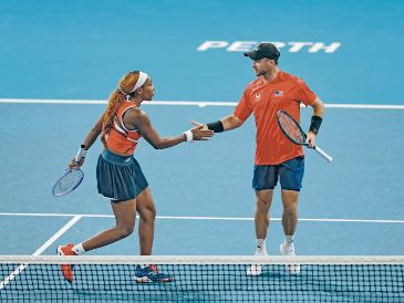 Los equipos de Estados Unidos y Grecia ya aseguraron una plaza en la siguiente ronda y esperan rivales. AFP/A. Dickson