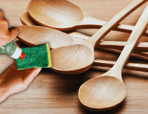 Los limpiadores agresivos pueden deteriorar la madera y reducir la vida útil de los utensilios. ESPECIAL / CANVA