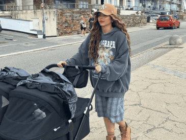 ¿Qué enfermedad padecen las gemelas de Jesy Nelson, ex integrante de Little Mix? ESPECIAL / IG / @jesynelson