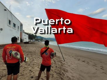 El sistema de banderas de seguridad advierte el estado de las playas de Puerto Vallarta este martes 6 de enero de 2026. ESPECIAL / FACEBOOK Protección Civil y Bomberos Puerto Vallarta