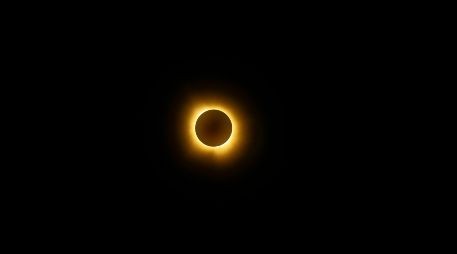 El nombre de eclipse solar anular se debe a la posición de la Luna durante el evento. PEXELS