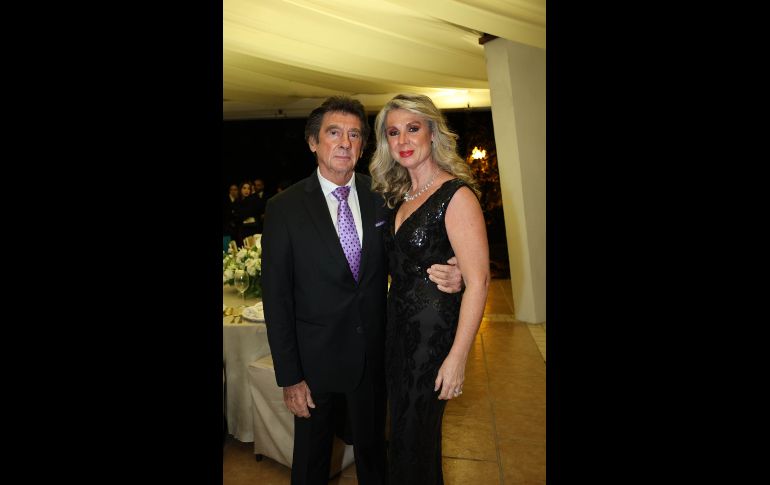 Rafael Rodríguez y Mónica de Rodríguez. GENTE BIEN JALISCO / Revista del 9 de enero 2026