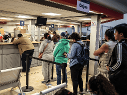 El Gobierno de Jalisco informó sobre el costo que tiene el refrendo vehicular este año, además de beneficios y descuentos disponibles para los conductores. EL INFORMADOR/ARCHIVO