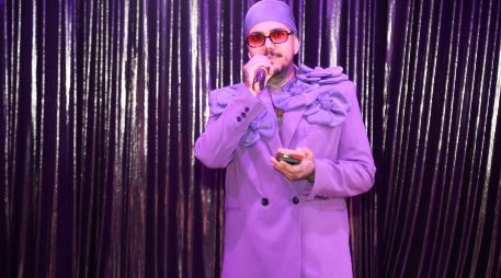 César Mushi en la fiesta de lanzamiento de Os Cxlxurs. GENTE BIEN JALISCO / A. Martínez