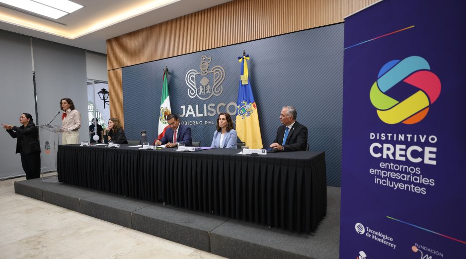 La secretaria de Desarrollo Económico, Cindy Blanco, dijo que la estrategia busca mitigar riesgos y beneficiar a las empresas para que cumplan con estándares nacionales e internacionales. EL INFORMADOR / A. NAVARRO