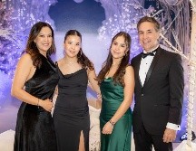 Carolina Rodríguez, Emma García, Sophie García y Michel García. GENTE BIEN JALISCO / Celebración de Año Nuevo en Hyatt Regency Andares Guadalajara