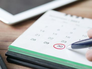 Conocer los días feriados de 2026 ayuda a organizar viajes, actividades familiares y tiempos de descanso. CANVA