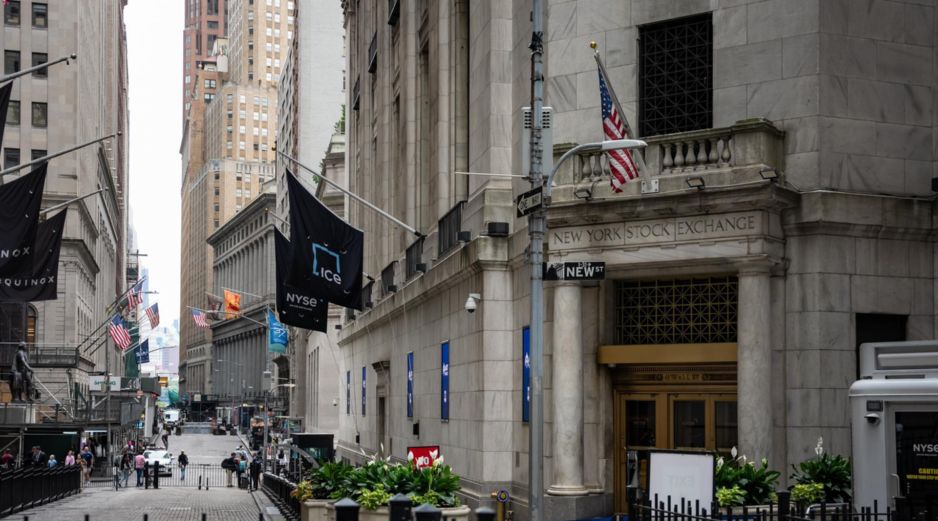 Wall Street cerró este miércoles en terreno mixto y su principal indicador, el Dow Jones de Industriales, bajó un 0.94 % tras otra jornada centrada en Venezuela y varias noticias que afectaron a grandes empresas. EFE / ARCHIVO