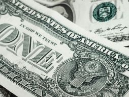 Al cierre de operaciones de la tarde del jueves 8 de enero de 2026, el dólar se negoció en torno a 17,98 pesos, prácticamente sin variación respecto a la sesión previa, de acuerdo con datos de Dow Jones. PEXELS / PIXABAY