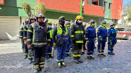 Personal de Protección Civil y Bomberos de la alcaldía Coyoacán labora coordinación con el Cuerpo de Bomberos de la Ciudad de México para atender la situación. ESPECIAL / X: @JefeVulcanoCova