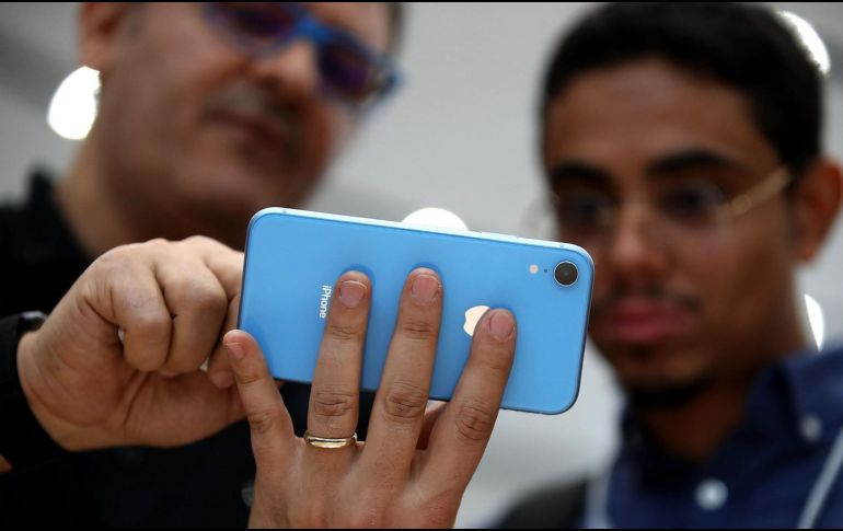 Hoy en día este télefono demuestra potencia informática, cámaras avanzadas, conectividad ultrarrápida y grandes experiencias. AFP / ARCHIVO