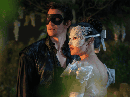 Te doy mi corazón es una historia sobre el reconocimiento del propio valor, la lucha contra las imposiciones sociales y la fuerza de un amor que se niega a permanecer en las sombras, convirtiéndose en una de las novelas más recordadas del universo Bridgerton. ESPECIAL/NETFLIX