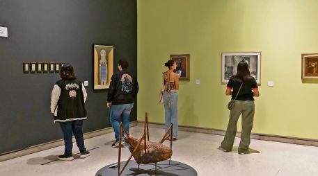 La exposición reúne distintos lenguajes y épocas del arte mexicano en un recorrido que invita a aceptar la ambigüedad y la imaginación. CORTESÍA