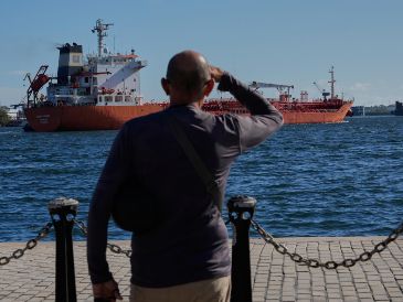 Wright dijo que la política de Estados Unidos es "permitir" que México siga llevando petróleo a Cuba, según dijo el funcionario a CBS News, cadena que asegura que otro funcionario también respalda esta afirmación. AP / ARCHIVO