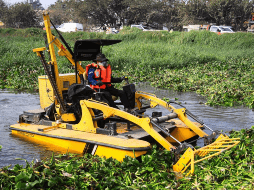 El arranque de estas acciones contó con la presencia de la presidenta municipal de San Pedro Tlaquepaque, Laura Imelda Pérez Segura, y del gobernador del estado de Jalisco, Pablo Lemus Navarro. EL INFORMADOR / J. ACOSTA