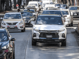 El Gobierno estatal recordó que las personas que ya pagaron su refrendo 2025 y aún no realizan la sustitución obligatoria de placas cuentan con una prórroga para hacer el canje gratuito durante enero, febrero y marzo de 2026, conforme a un calendario por terminación de placa. EL INFORMADOR/ A. Navarro