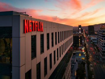 El acuerdo desató una oleada de críticas, además de la reacción de la rival Paramount. Unsplash