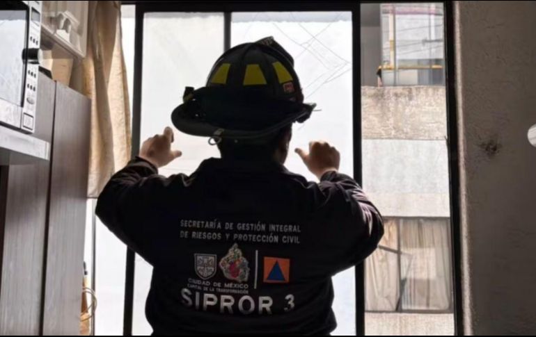  La alcaldía Coyoacán informó que este martes prácticamente quedaron desocupados los 24 departamentos del conjunto habitacional en donde se registró una explosión el pasado viernes por acumulación de gas, en la colonia Paseos de Taxqueña. ESPECIAL