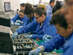 Se busca que las ventajas competitivas de México no se basen en la explotación laboral. ESPECIAL