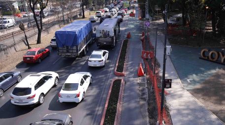 El programa Hoy No Circula se aplica de las 5:00 a las 22:00 horas en todas las alcaldías de la Ciudad de México y en tres zonas conurbadas del Estado de México. SUN/. Rojas