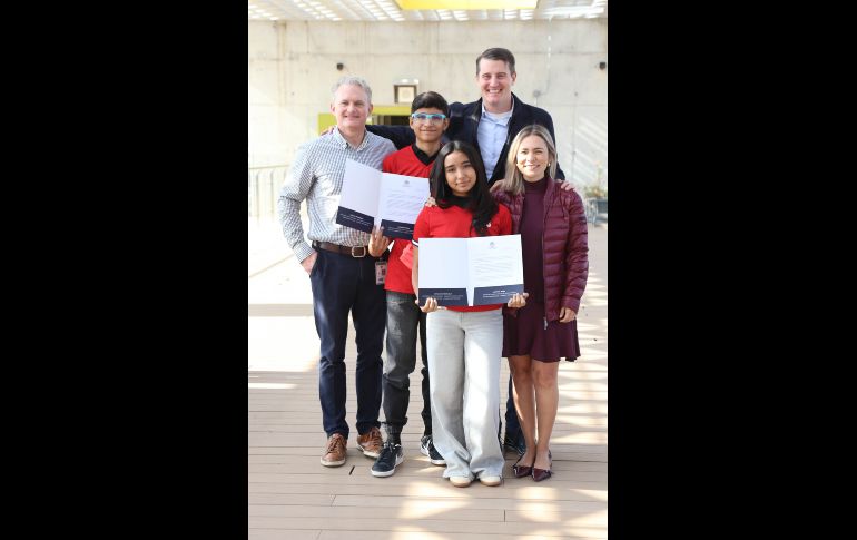 David C. McGrath, Matías Peregrina, Alexa Guerrero, Brian Zink y Alondra Velasco. GENTE BIEN JALISCO / C. Jimeno