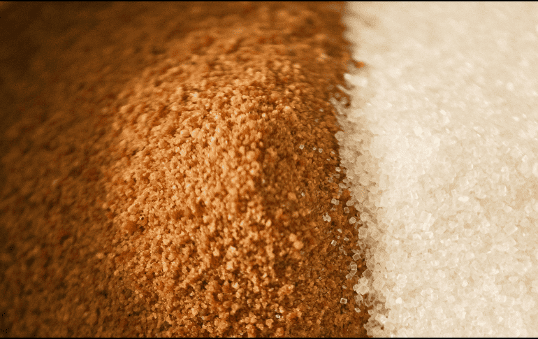 El azúcar mascabado va de maravilla con dulces, pasteles, y galletas; pues permite que se disfrute de un sabor dulce sin la ocasional falta de hidratación. ESPECIAL