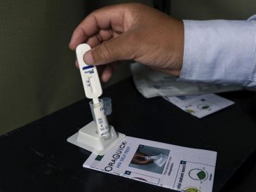 Datos de las autoridades de salud muestran que durante el año 2024 se notificaron 940 nuevos casos de VIH en Costa Rica. ESPECIAL / AFP