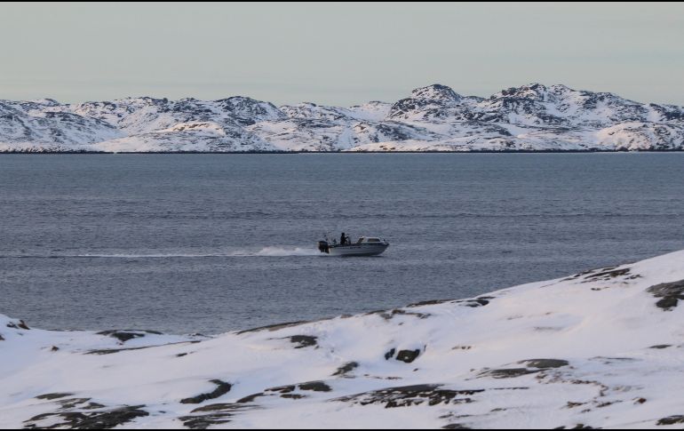 Si todo el hielo se derritiera, sucedería el proceso geológico llamado 