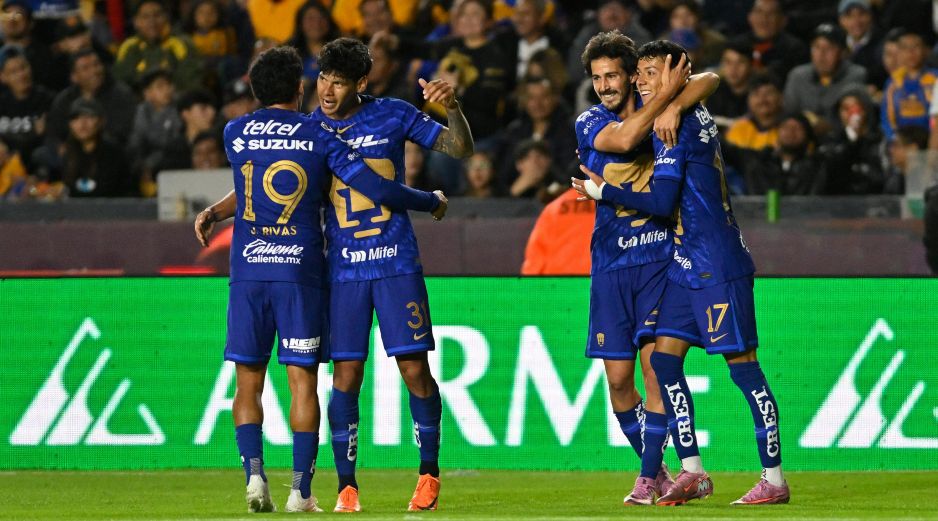 Pumas supo defender su ventaja para salir victorioso. EFE/M. Sierra
