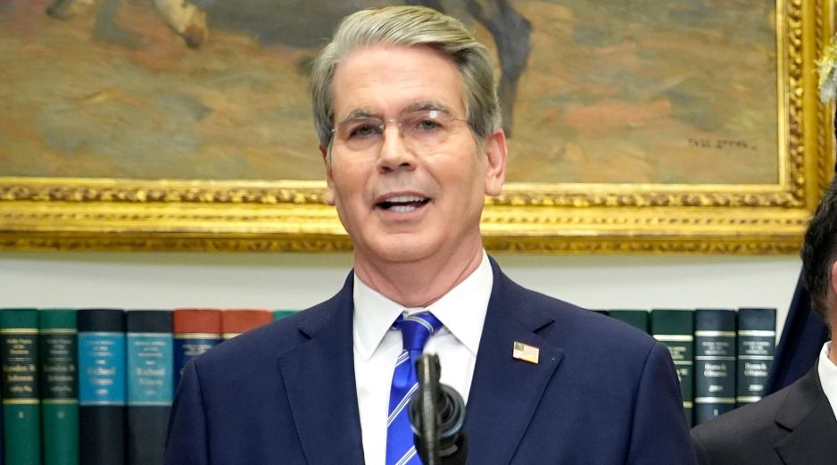 El secretario del Tesoro, Scott Bessent acusó a la élite iraní de usar ingresos del petróleo para financiar la represión. EFE/ARCHIVO