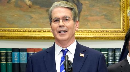 El secretario del Tesoro, Scott Bessent acusó a la élite iraní de usar ingresos del petróleo para financiar la represión. EFE/ARCHIVO