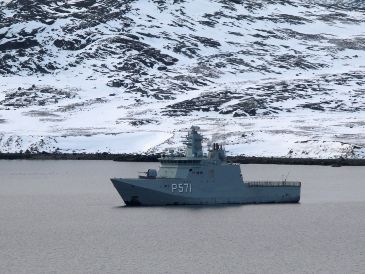 Son varios representantes de diferentes naciones que buscan la manera más pacífica y con dialogo para evitar que el problema escale a mayores. EFE/J. C. Rivas