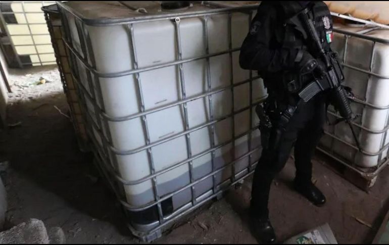 Fiscalía General de la República en Jalisco informó que fueron localizadas tomas clandestinas en tres localidades distintas. ESPECIAL