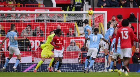 El Manchester United lució un lavado de cara espectacular con el primer duelo en el banquillo de Michael Carrick. EFE / EPA / GARY OAKLE