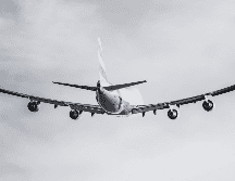 El avión extraviado partió de Yogyakarta y tenía previsto aterrizar en el Aeropuerto Internacional Sultan Hasanuddin de Makassar, en Indonesia. ESPECIAL