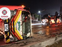 El incidente vehicular solo presentó lesiones leves en sus conductores. ESPECIAL / FACEBOOK Protección Civil y Bomberos Zapopan