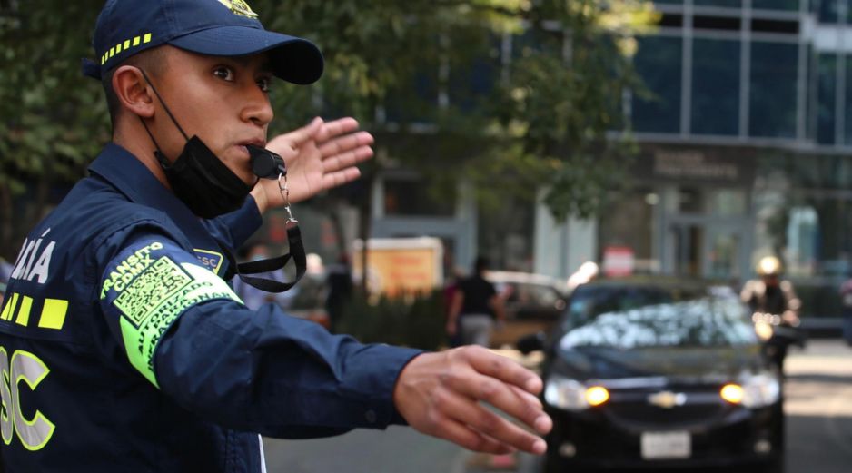 Violar la norma del Hoy No Circula amerita multas de de 2 mil 262 a 3 mil 394 pesos. SUN/Archivo