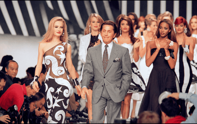 Nacido en 1932 en Voghera, en la región de Lombardía, Valentino es considerado el último gran emperador de la alta costura. AP/ARCHIVO