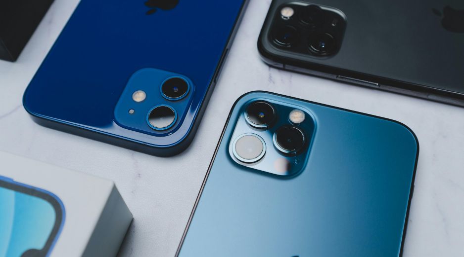 Se presume que el lanzamiento del iPhone 18 Pro sea en otoño de 2026. UNSPLASH / A. ALMAYUF