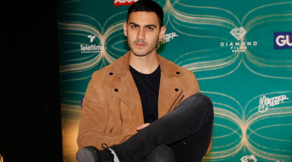 El personaje que interpreta Speitzer explora la vida nocturna, el deseo, la fiesta y la libertad como espacios de resistencia frente a un contexto hostil. EFE / ARCHIVO