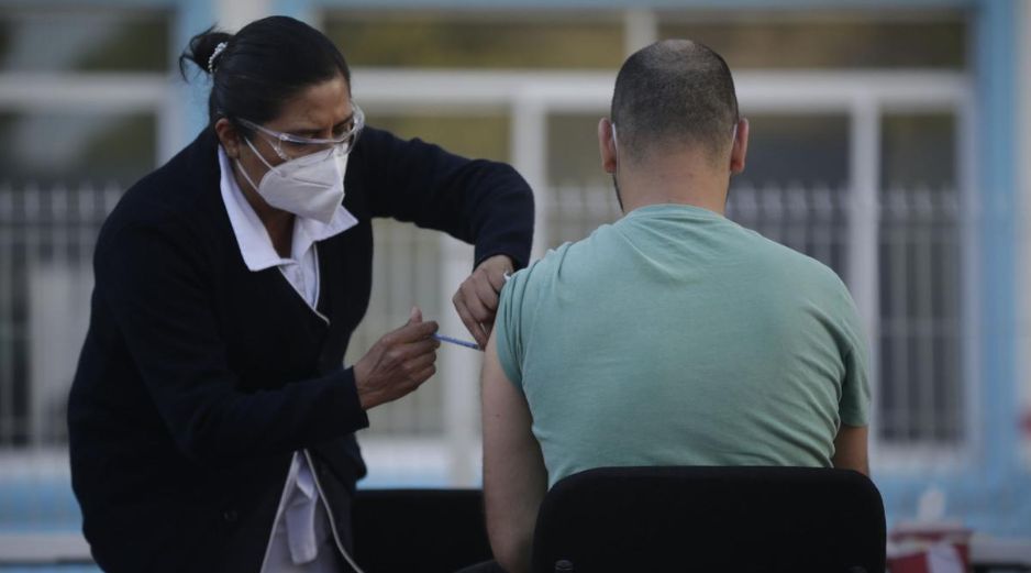 Las personas interesadas en adquirir la vacuna pueden acudir a cualquier unidad del sector de salud pública. EL INFORMADOR/ARCHIVO